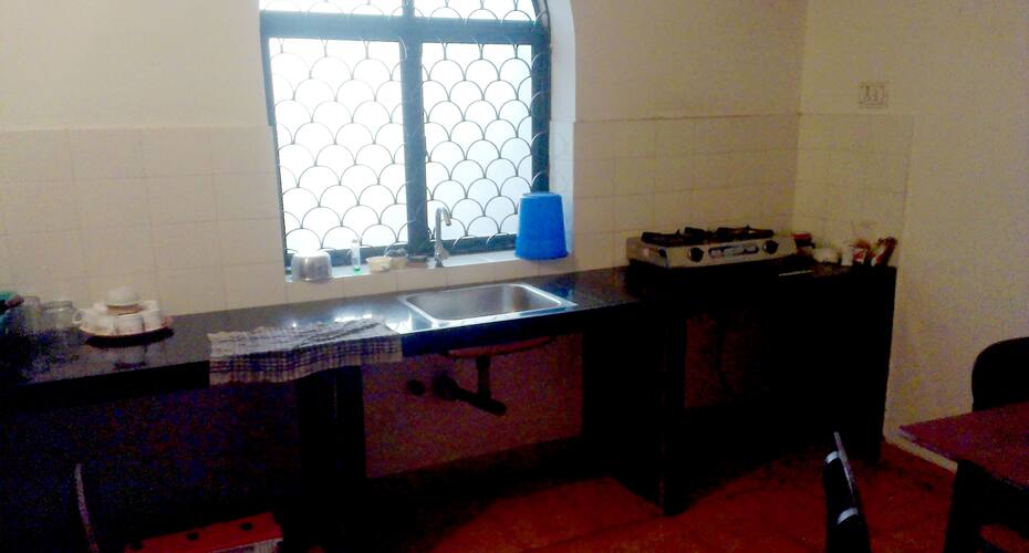 Gipsy Clove Guest House, Goa 5